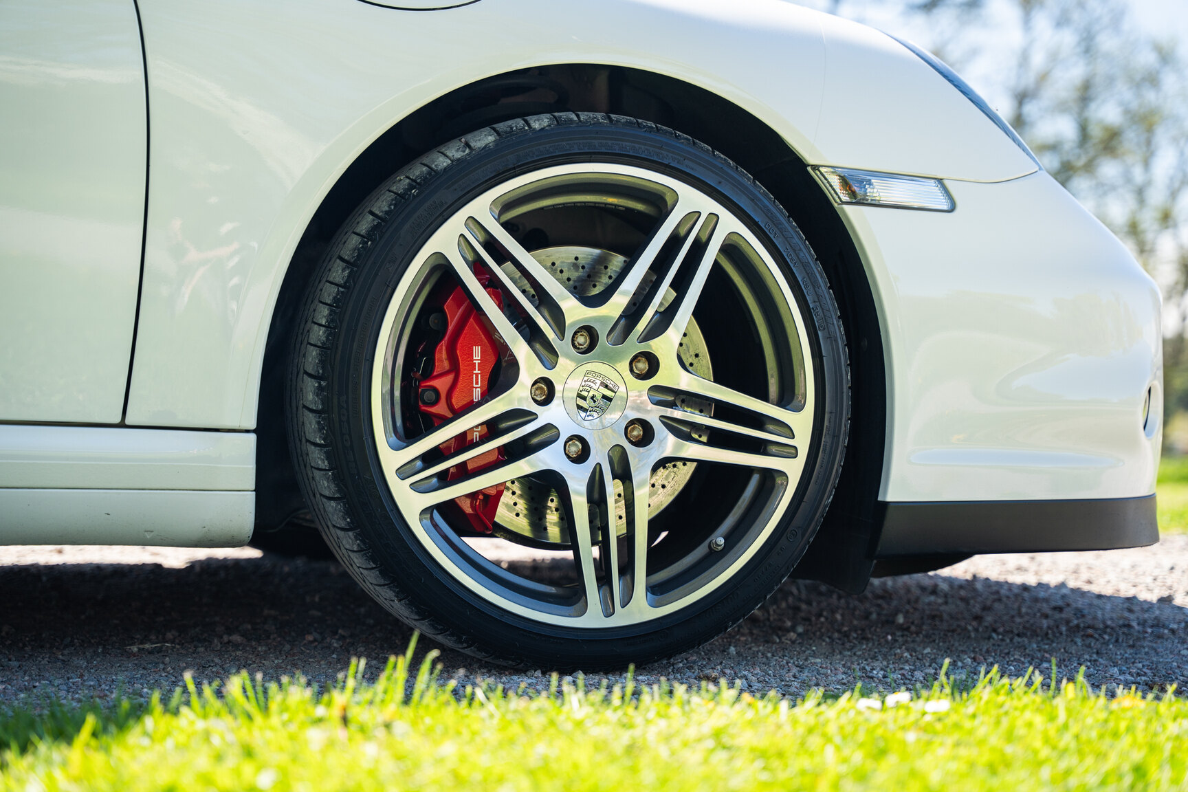 Aussenfoto 2008 Porsche 911 Turbo Cabriolet (41)
