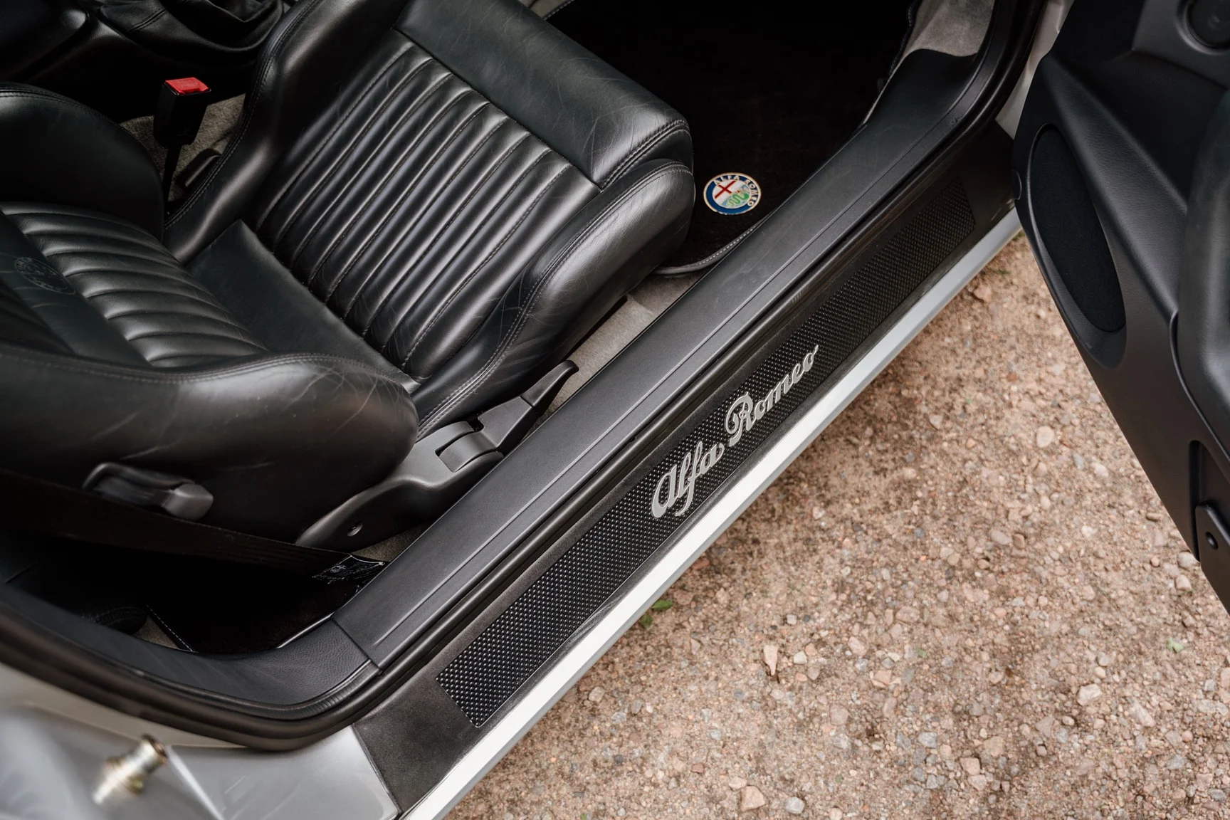 Innenraumfoto von 1999 Alfa Romeo GTV V6 3,0 24V (43)