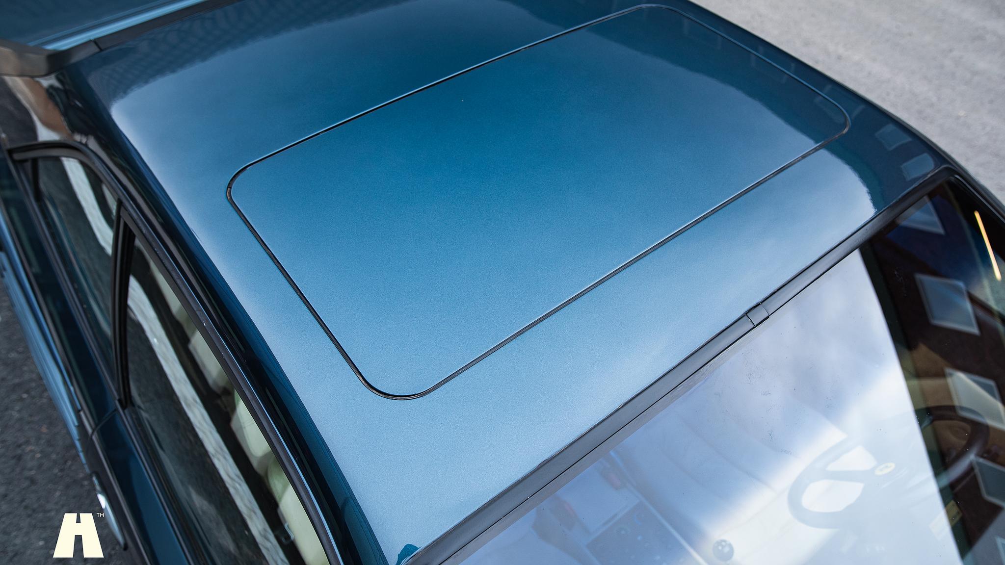 Exterior image of 1985 Ferrari Mondial Quattrovalvole Design by Pininfarina (26)