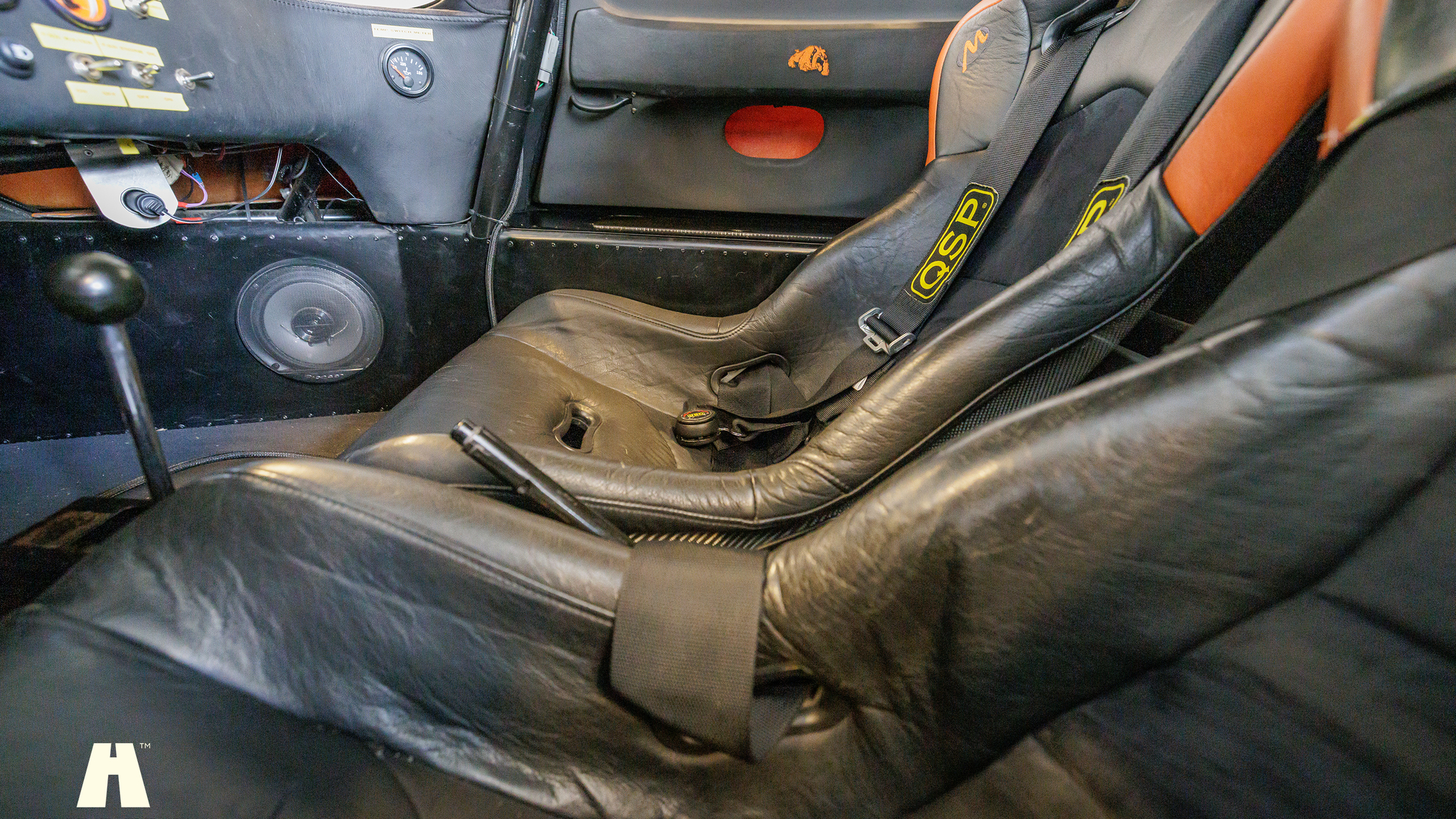 Interior image of 2006 Ultima GTR (7)