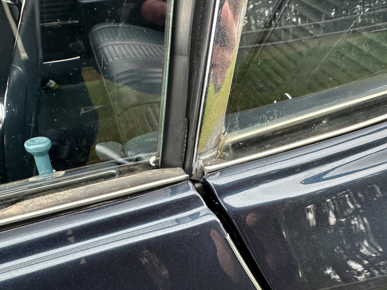 Exterior image of 1965 Pontiac Catalina 421 Tripower-Pack 2+2