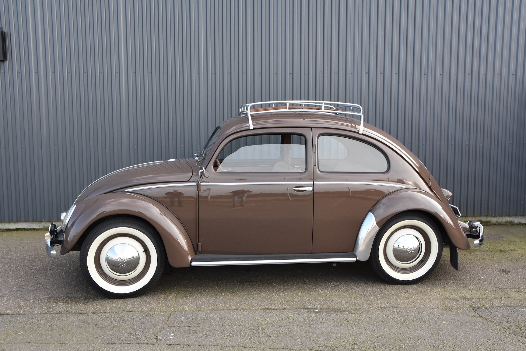 Exterior image of 1950 Volkswagen 1100 1.1 