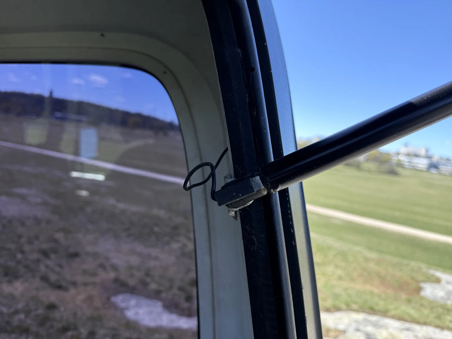 Exterior image of 1990 Jeep Wrangler Islander (130)