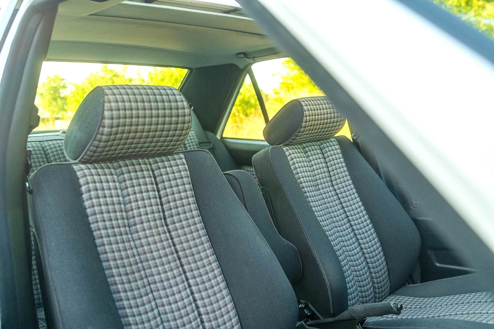 Innenraumfoto von 1992 Mercedes-Benz 190 E 1.8 - NO RESERVE (12)