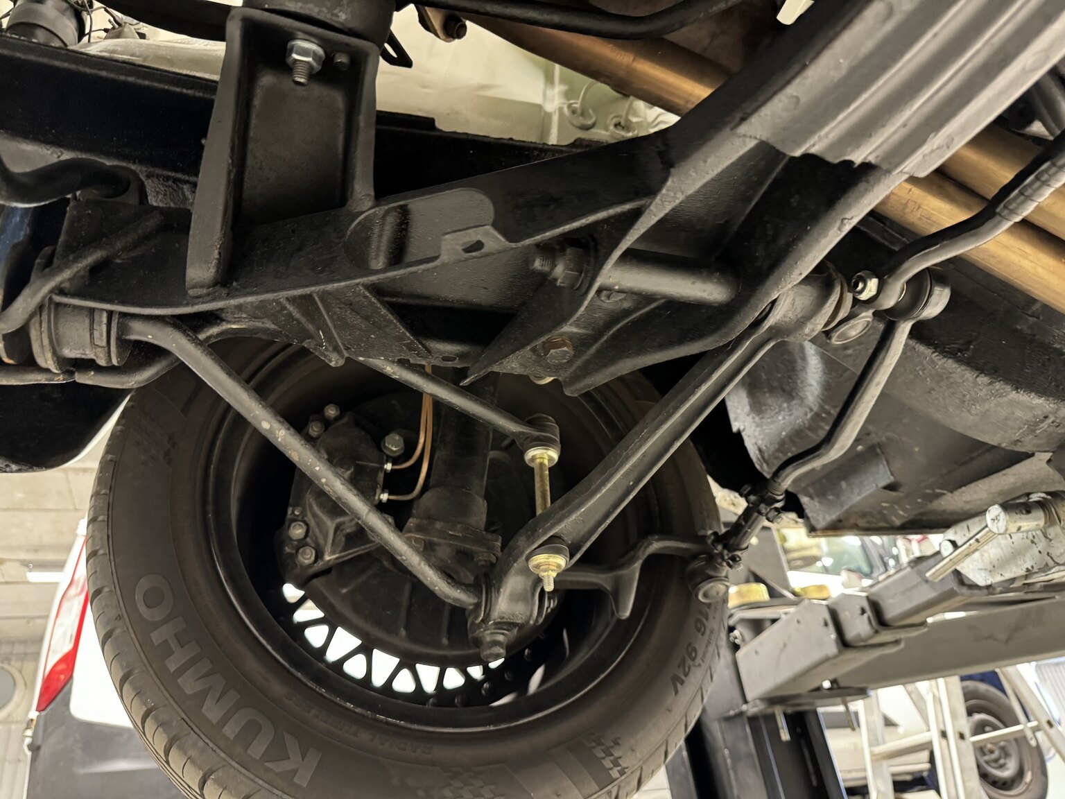 Image of 1971 BMW 2800 CS mechanics