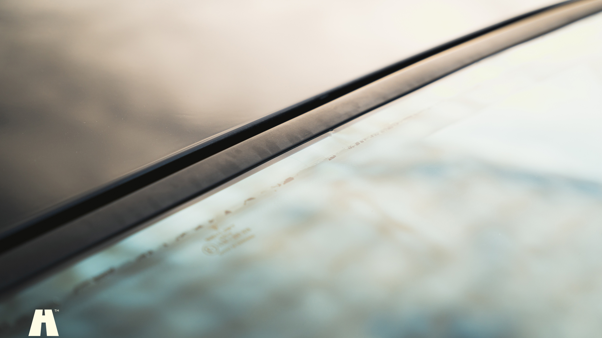 Exterior image of 1990 Porsche 944 S2 (79)