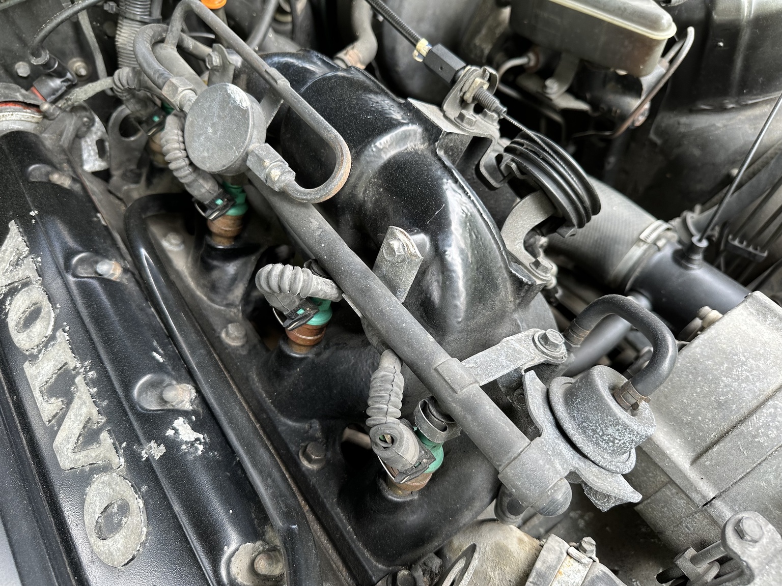 Image of 1990 Volvo 740 Turbo 16s mechanics