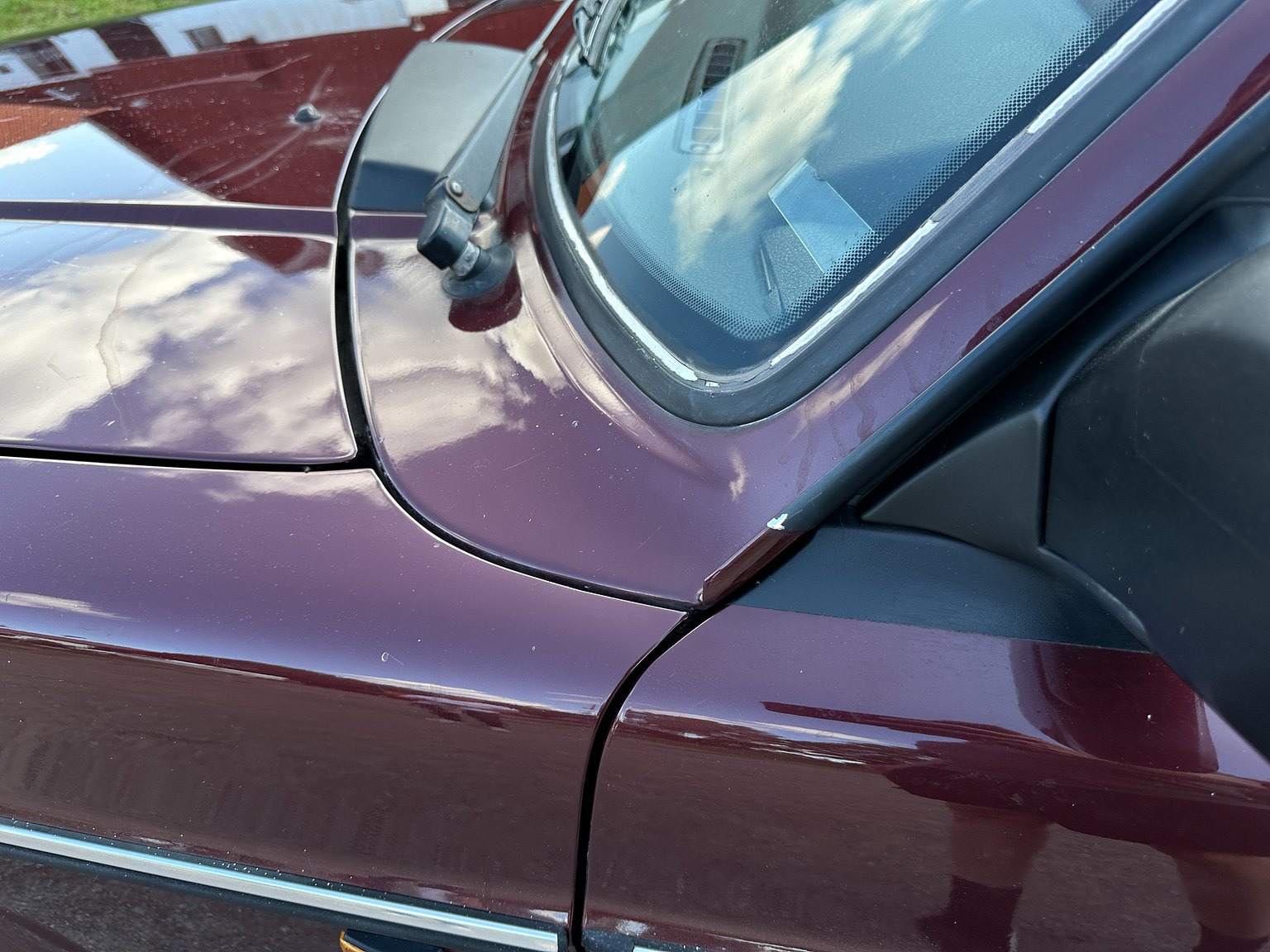 Exteriörbild på 1993 Volvo 245 GL Classic "No Reserve Auction"