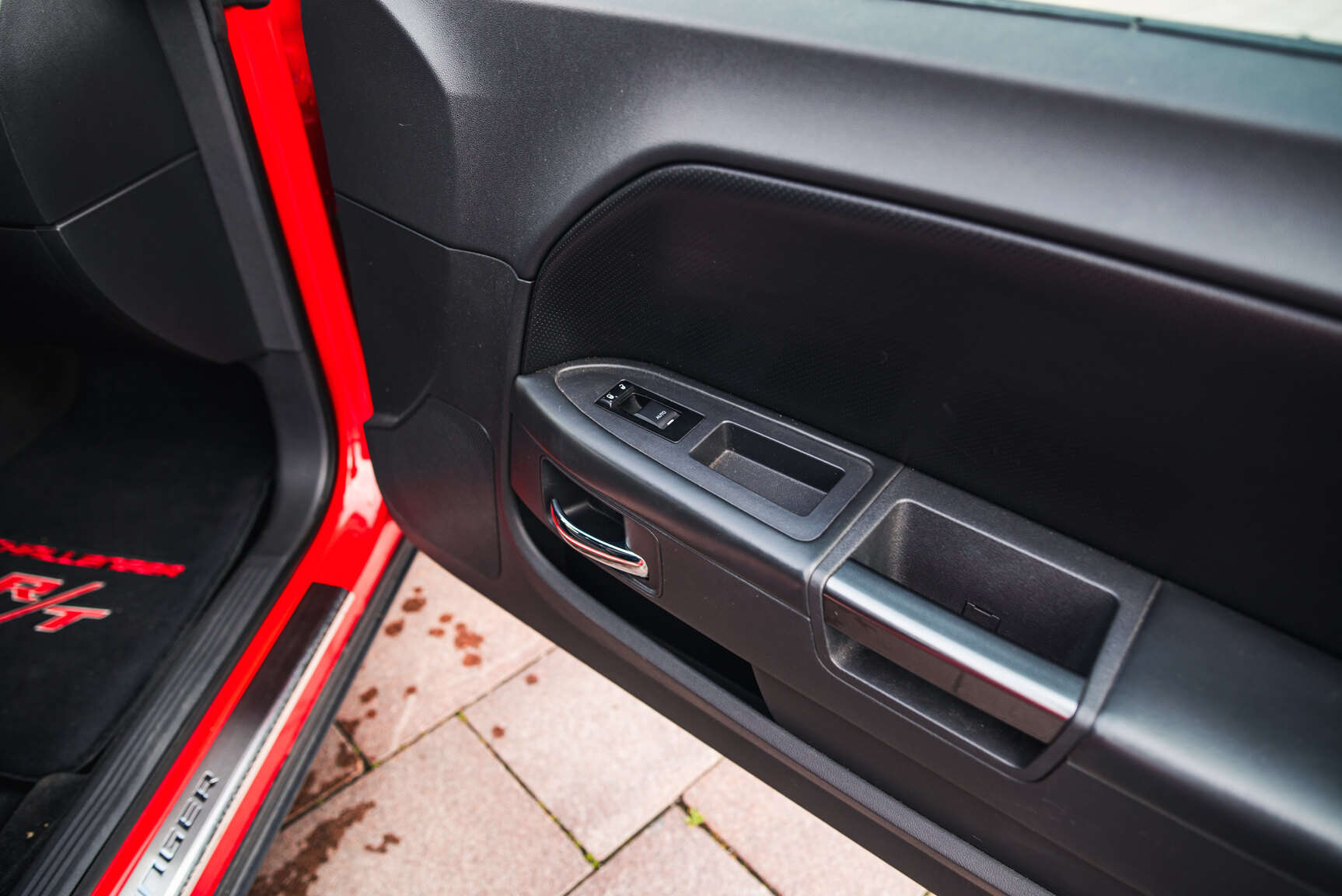 Interior image of 2010 Dodge Challenger 5.7 V8 HEMI Manuell