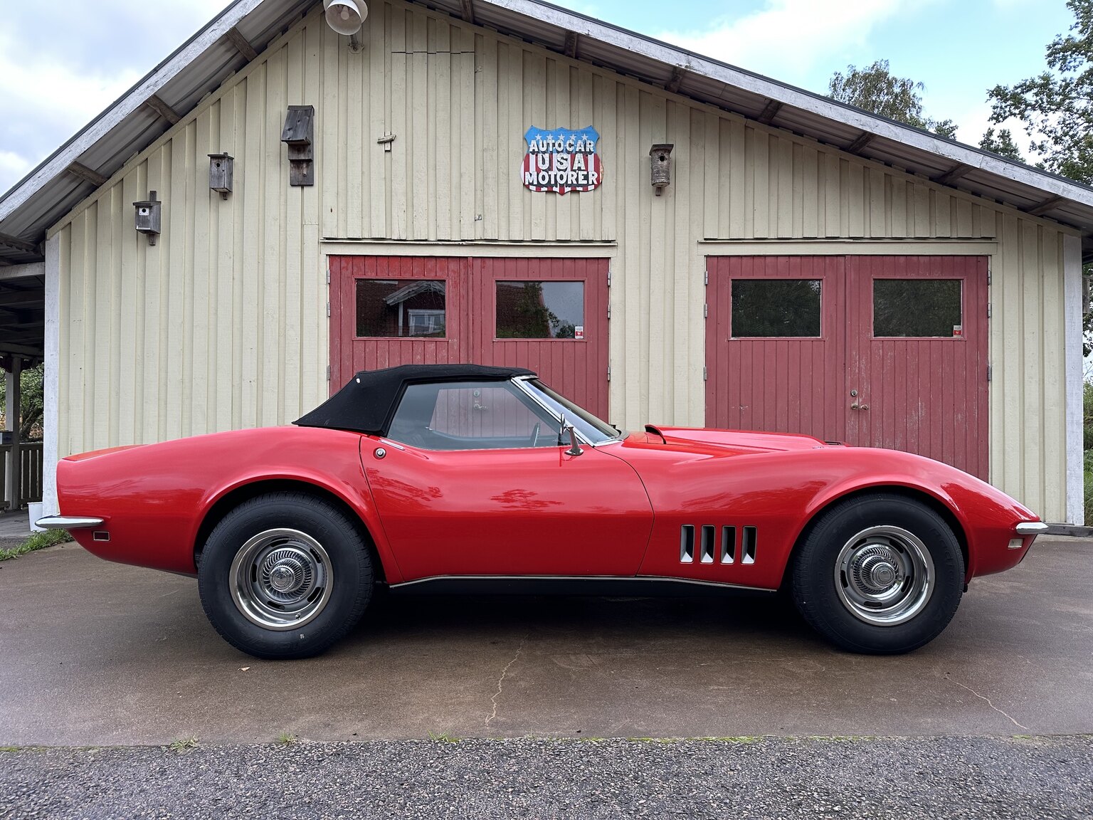 Exterior image of 1968 Chevrolet Corvette 427ci / 435hp (15)
