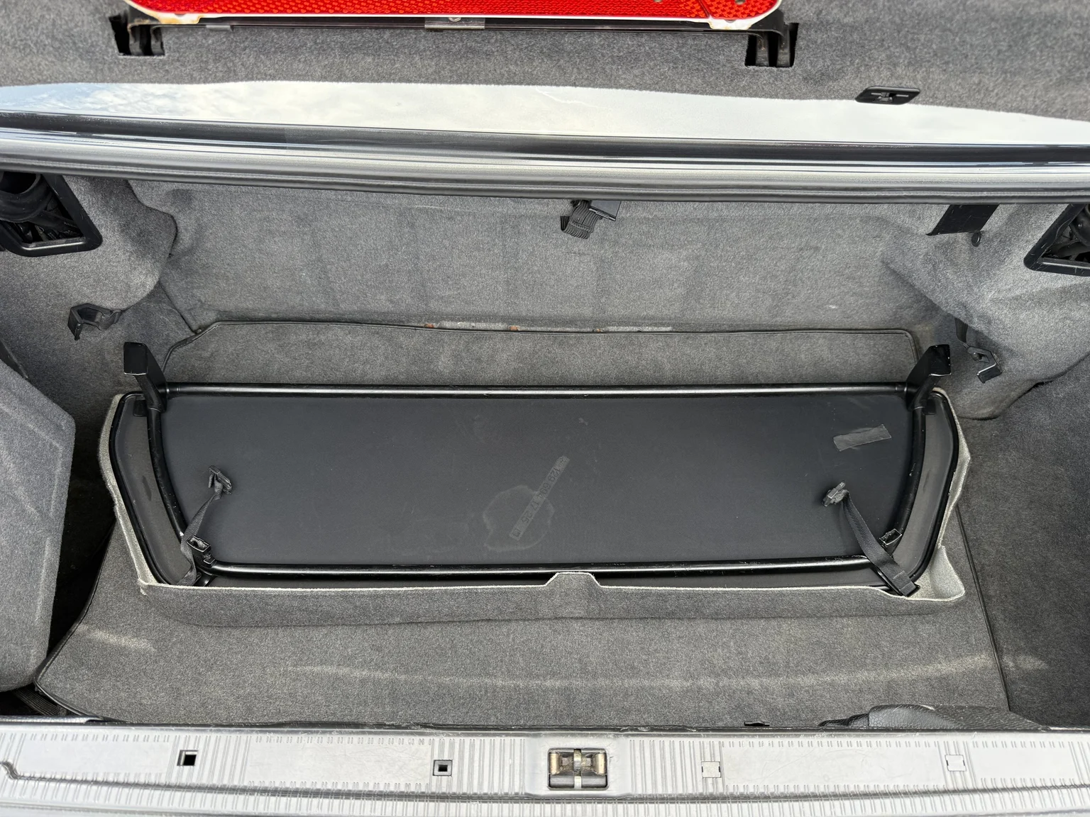 Innenraumfoto von 1995 Mercedes-Benz SL 500 (86)