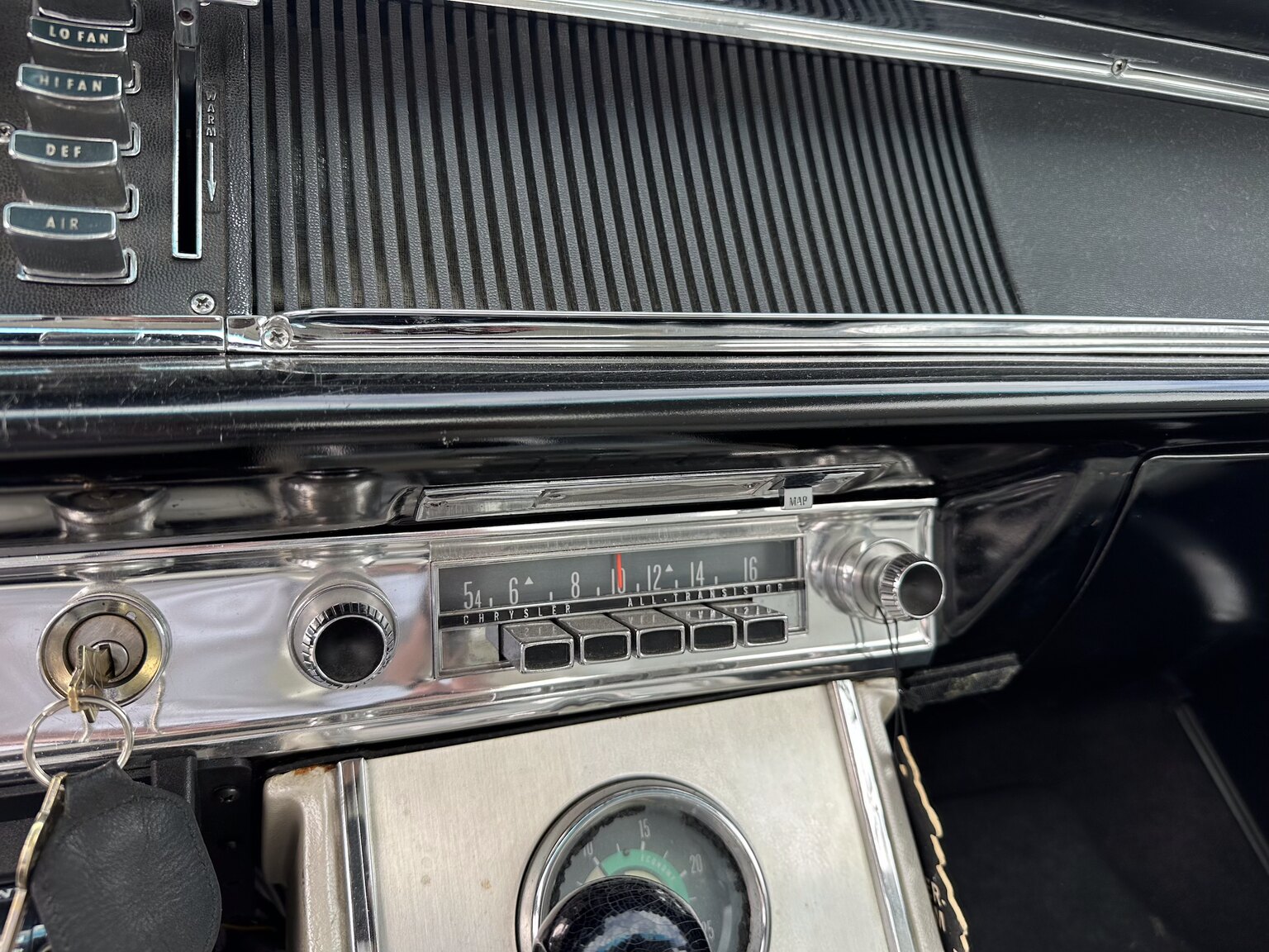 Innenraumfoto von 1964 Chrysler 300K