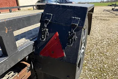 #<Image:0x00007fe2c8ef0508>