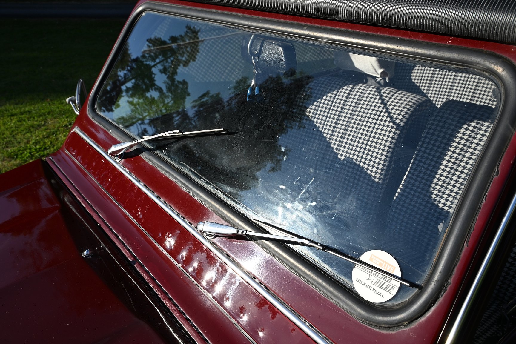 Exterior image of 1981 Citroën 2CV Charleston