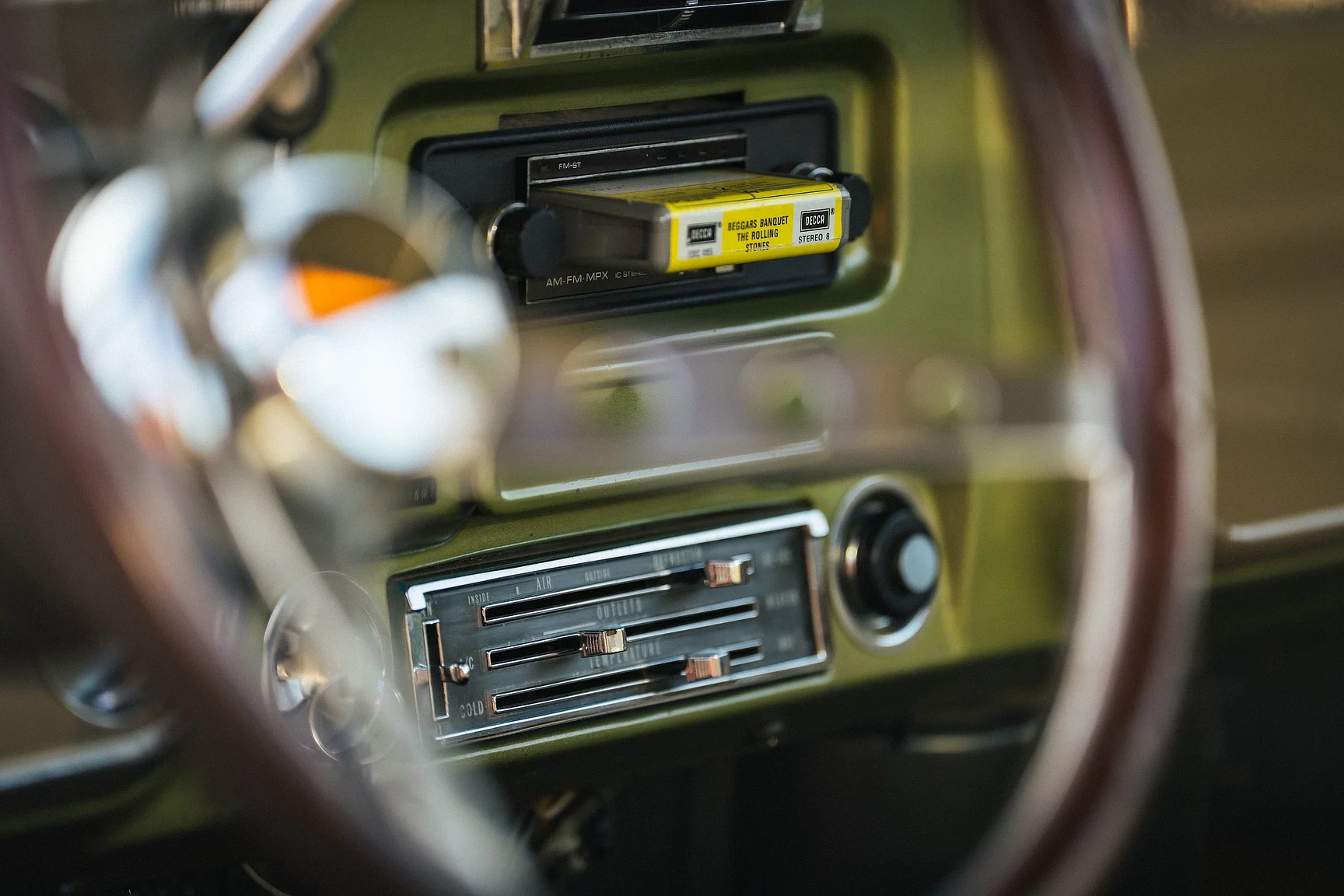 Innenraumfoto von 1970 GMC 1500 Custom Sierra Grande – NO RESERVE (2)