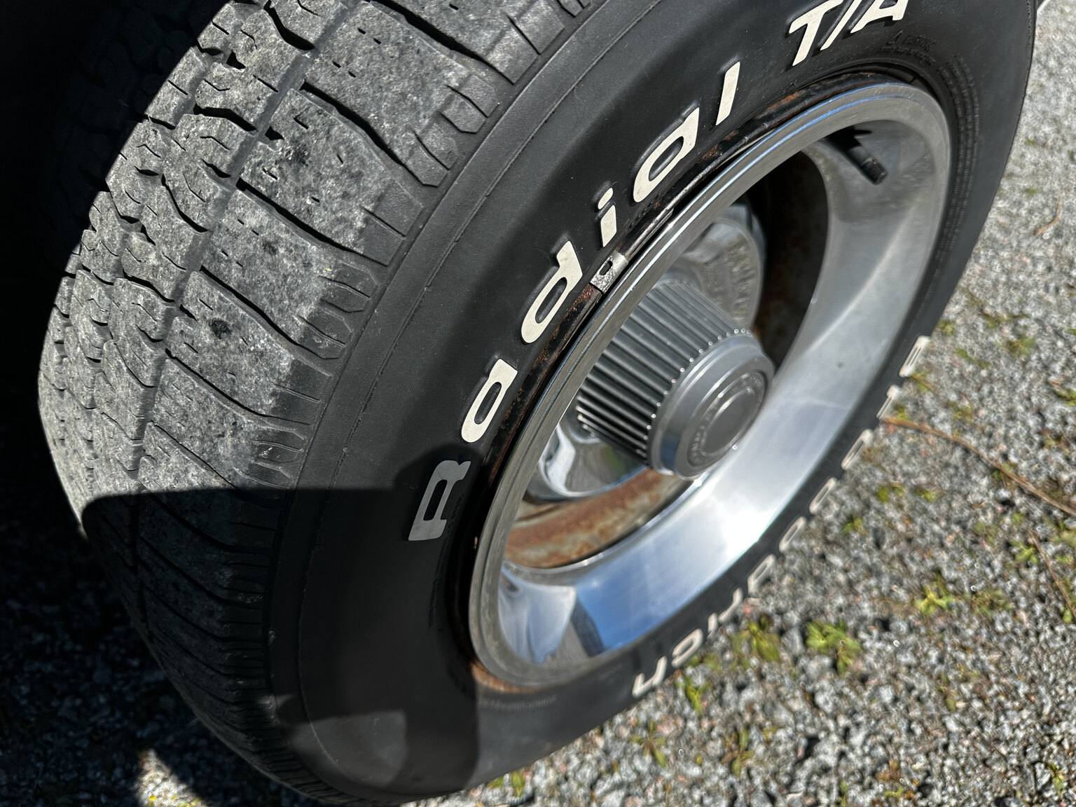 Exterior image of 1975 Chevrolet Corvette Stingray (60)