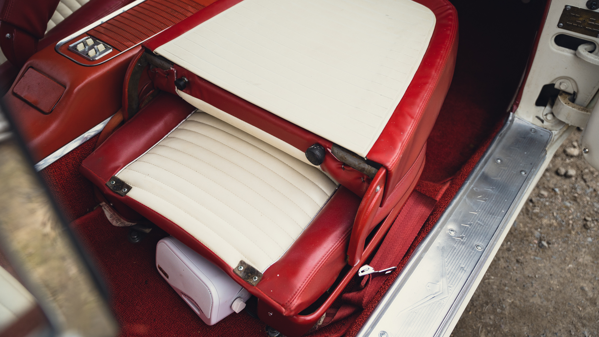 Innenraumfoto von 1959 Ford Thunderbird hardtop