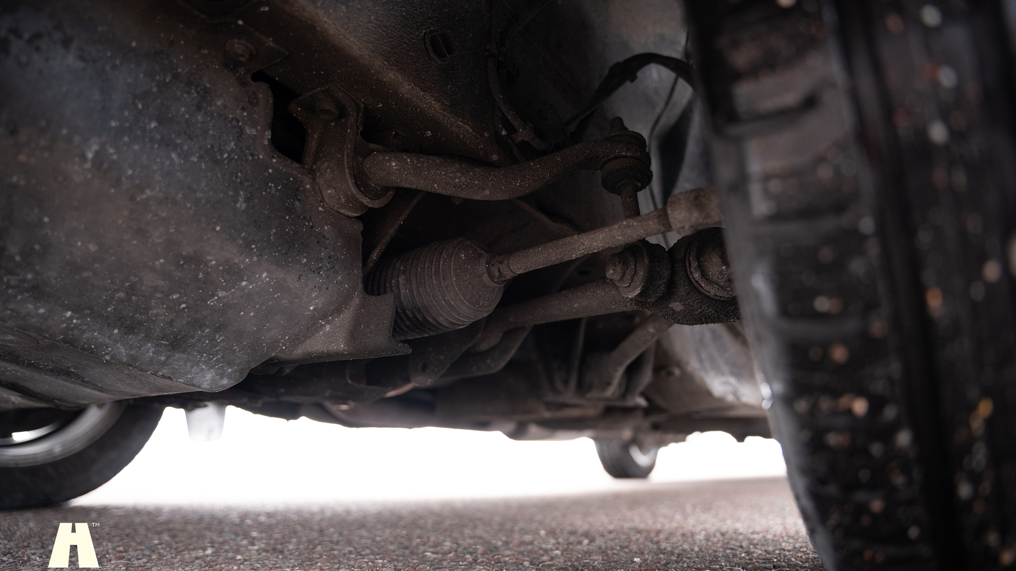 Image of 1995 Volvo 940 SE mechanics