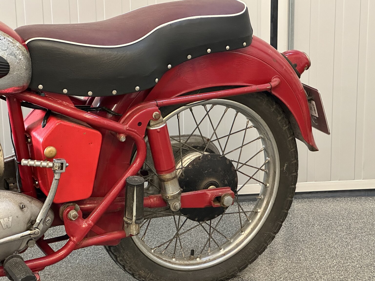 Exteriörbild på 1953 NV36
