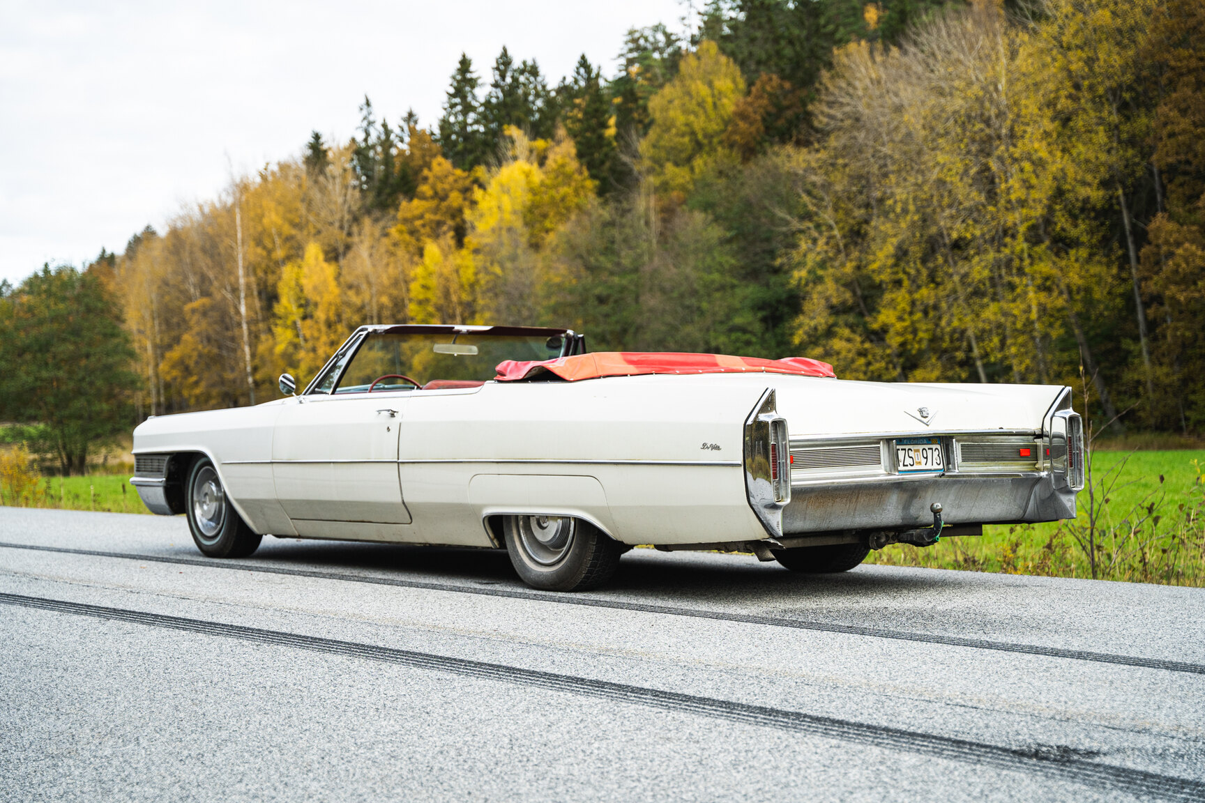 Exterior image of 1965 Cadillac De Ville convertible