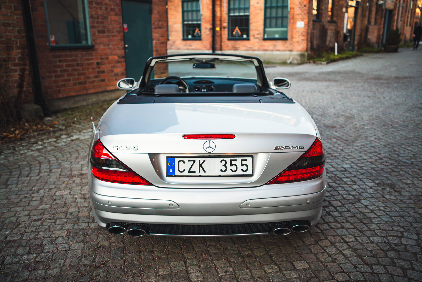 Exteriörbild på 2003 Mercedes-Benz SL 55 AMG