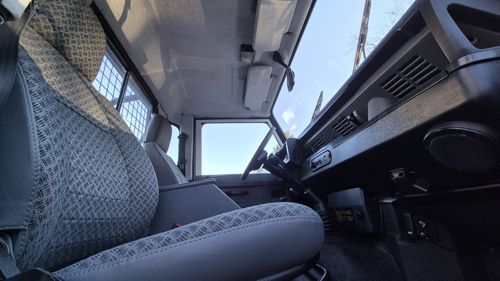 Interiörbild 1999 Land Rover Defender Single Cab Pickup