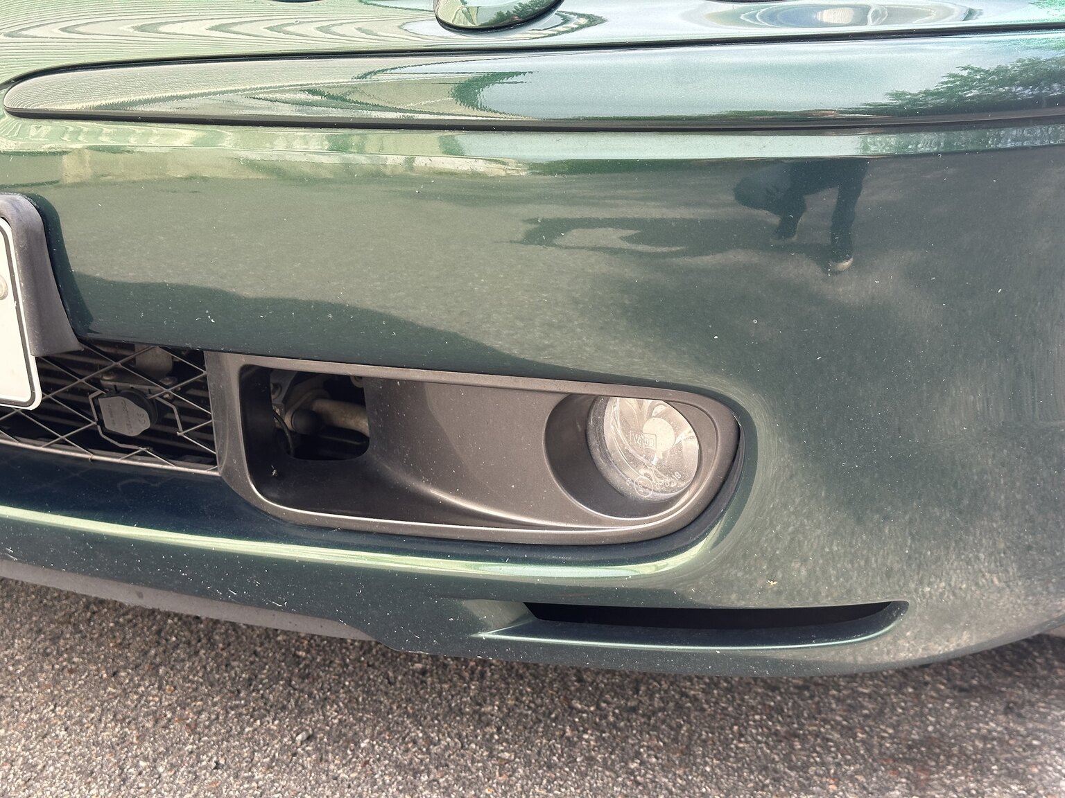 Exterior image of 2003 Jaguar S-Type R