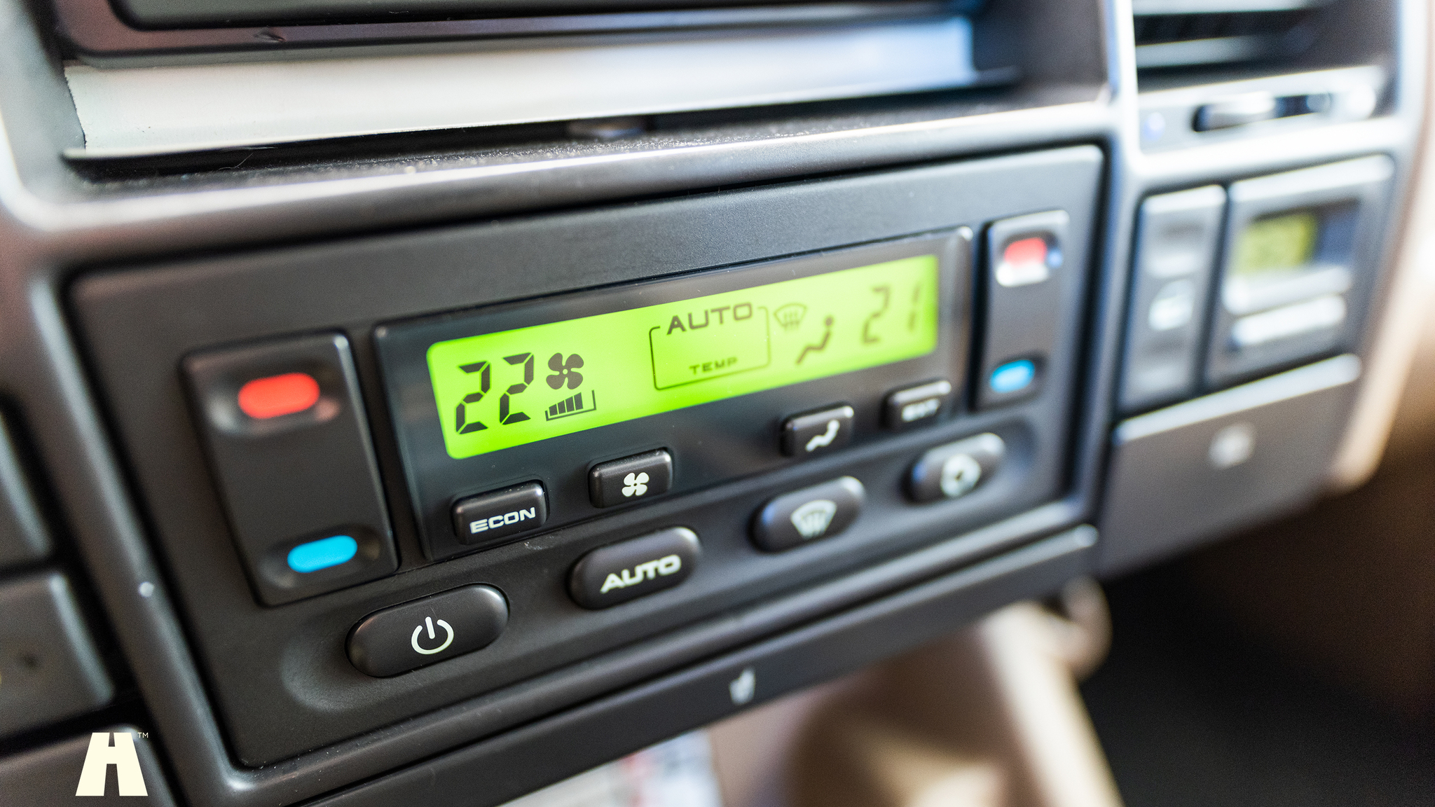 Interior image of 1999 Land Rover Discovery 2