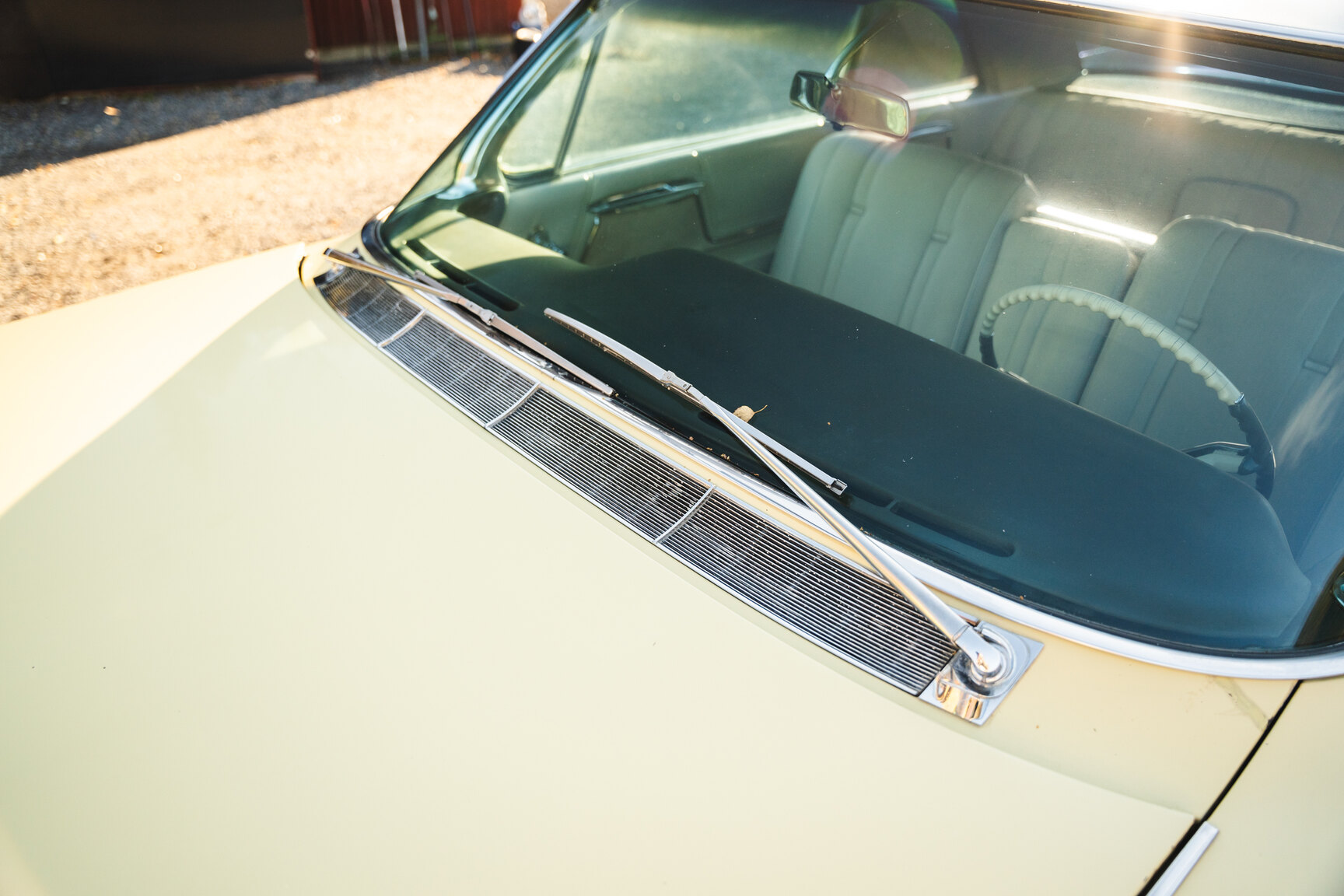 Exteriörbild på 1962 Cadillac Coupé De Ville