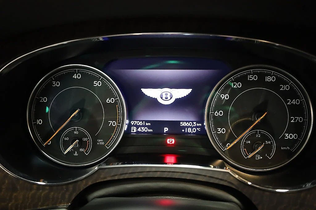 Bild von 2018 Bentley Bentayga (13)
