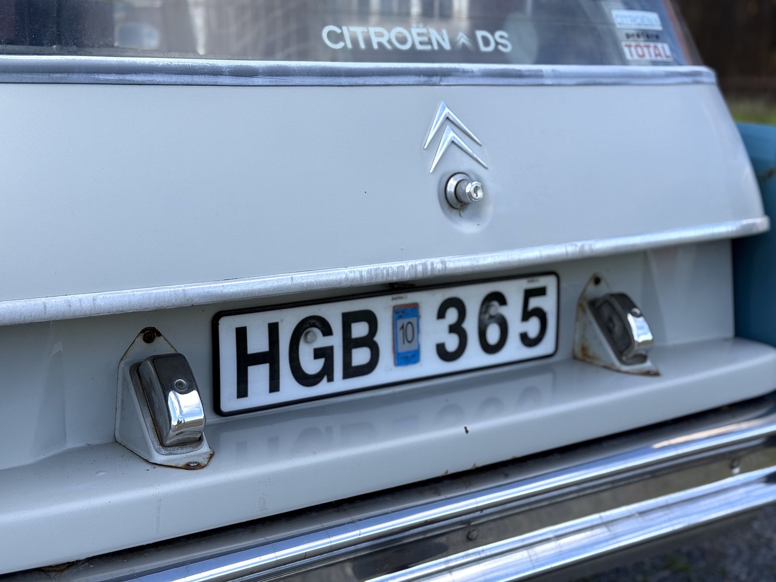 Exteriörbild på 1974 Citroën ID 20 Break 2.0