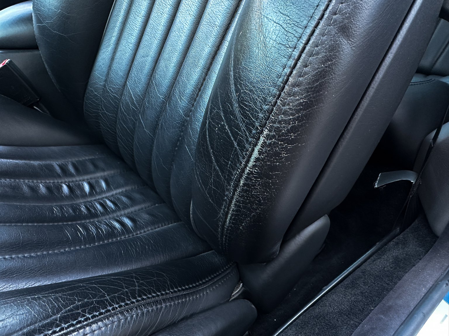 Interior image of 2000 Maserati 3200 GT