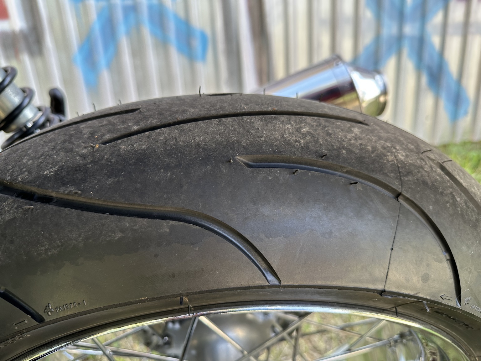 Aussenfoto 2006 Ducati 1000 GT (67)