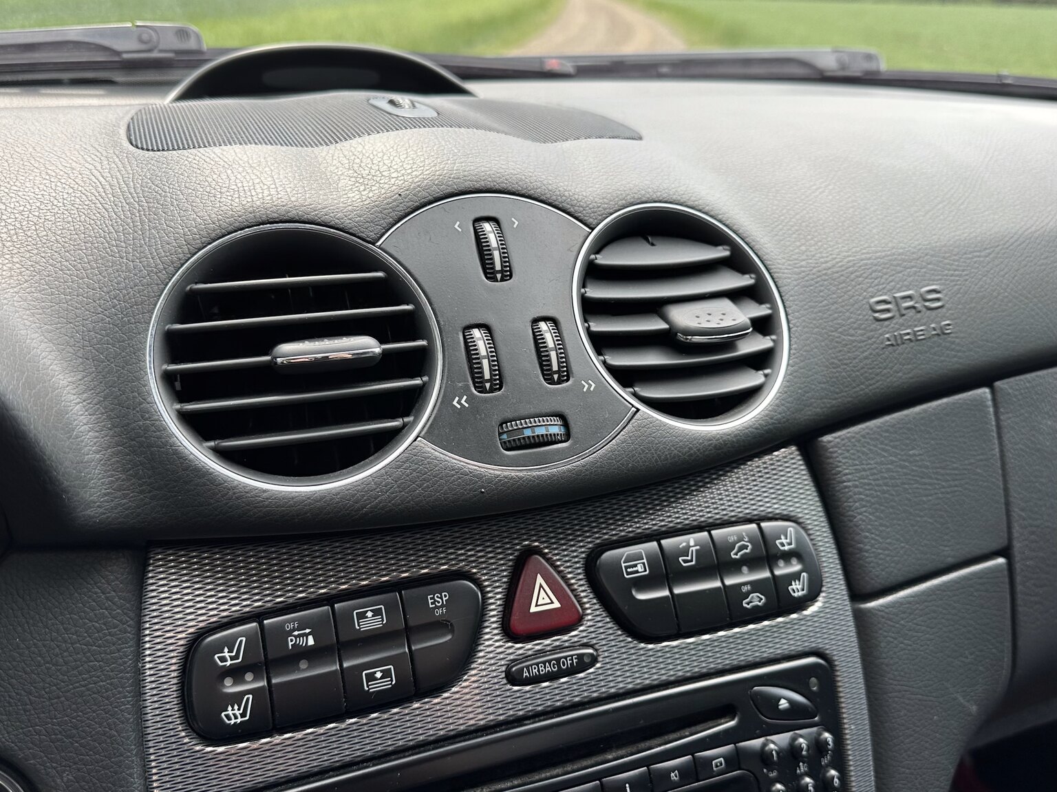 Interiörbild 2003 Mercedes CLK 500