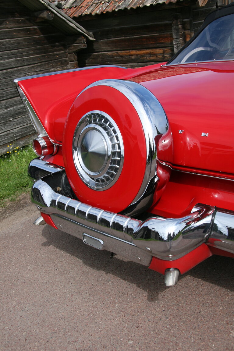 Exterior image of 1958 Plymouth Belvedere Convertible