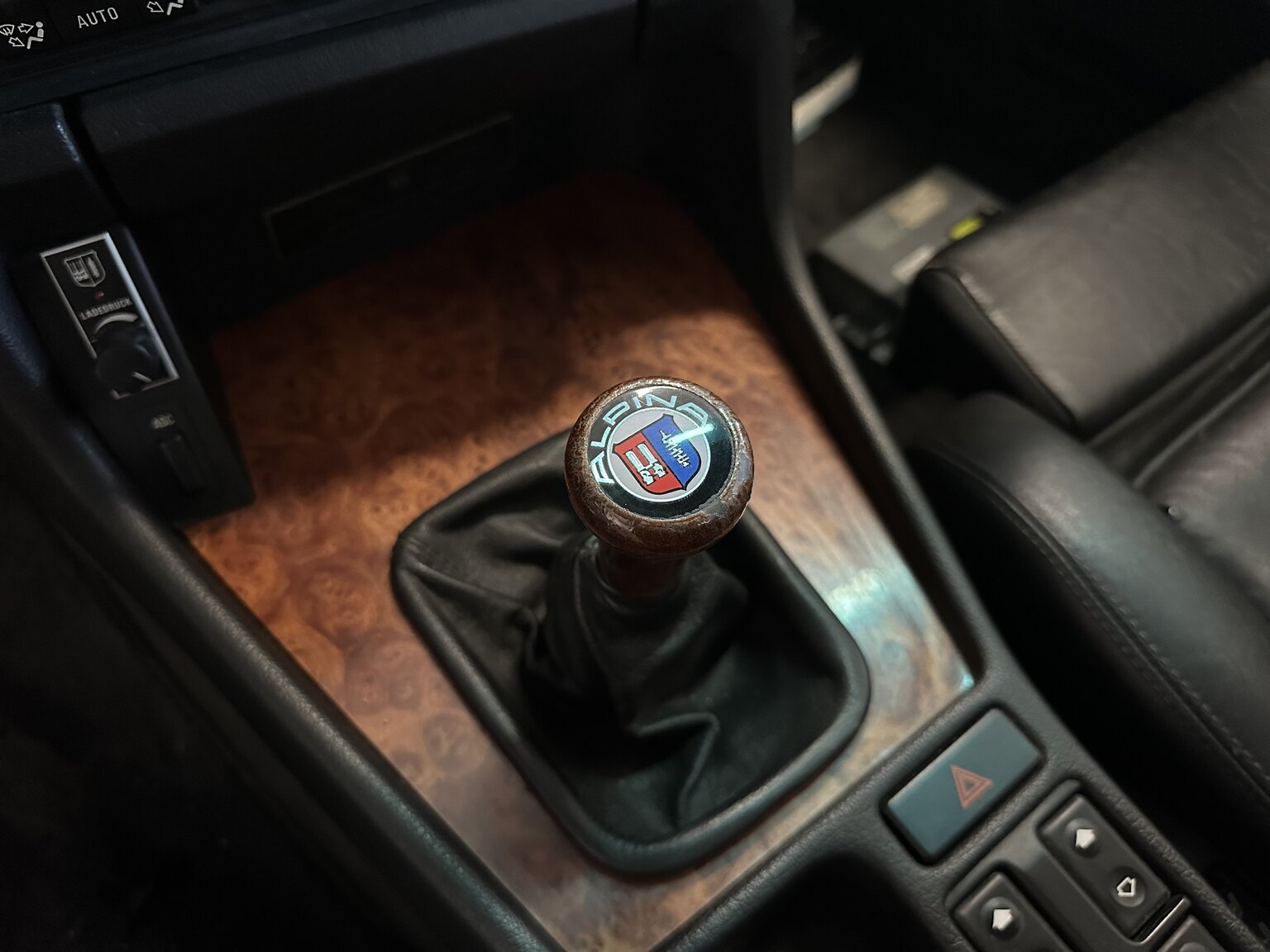 Interior image of 1991 ALPINA BMW ALPINA B10 BI-TURBO
