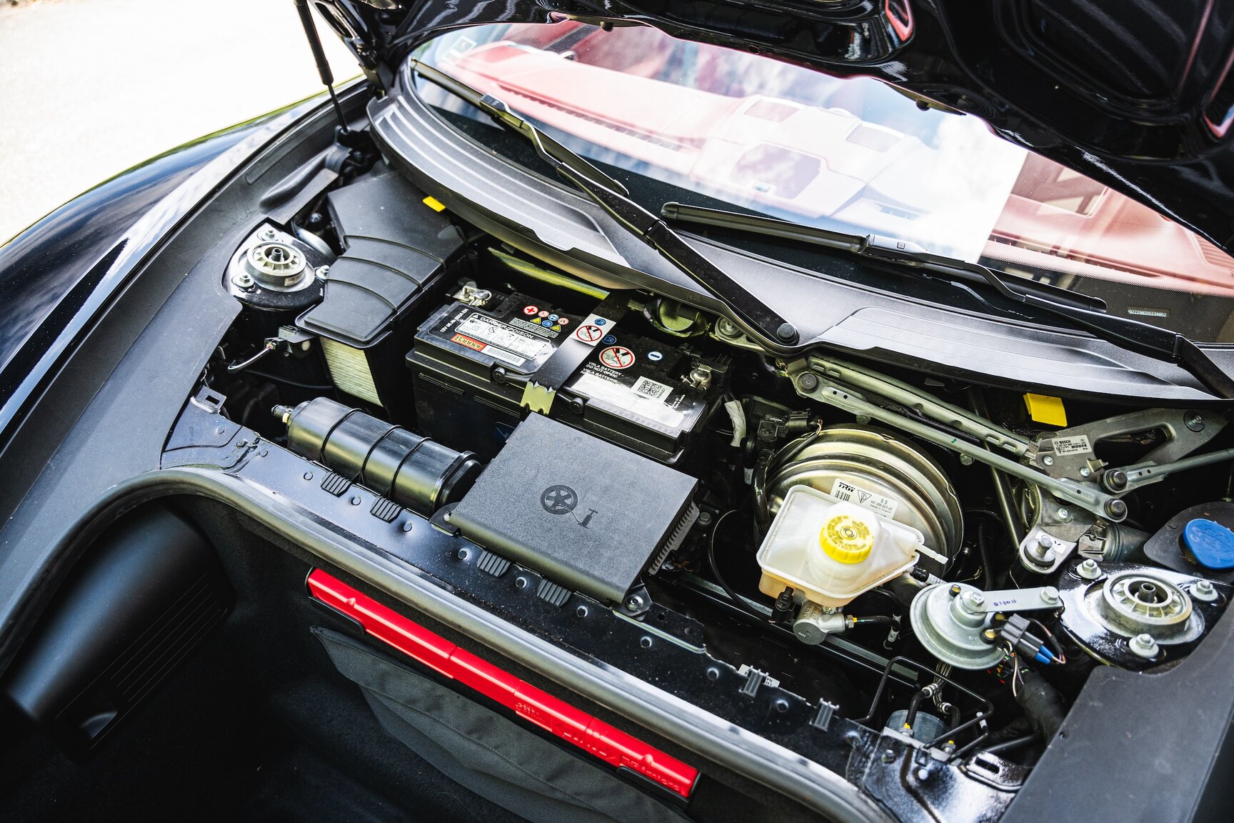 Image of 2013 Porsche Boxster S (2) mechanics