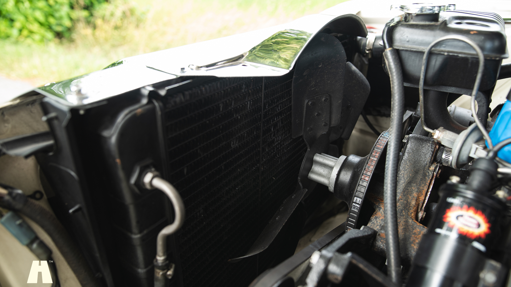Image of 1965 Ford Thunderbird (27) mechanics