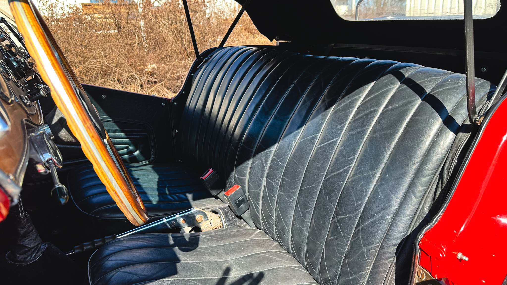 Aussenfoto 1951 MG TD MIDGET