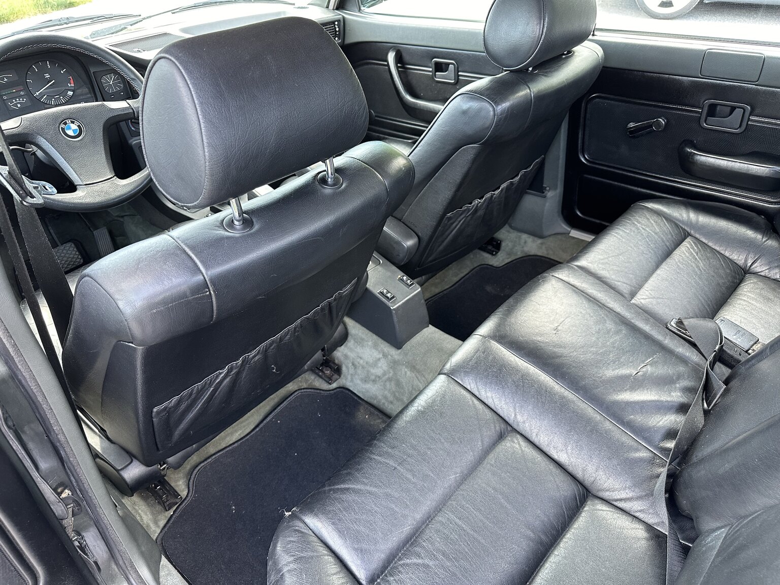 Interiörbild 1985 BMW 525E