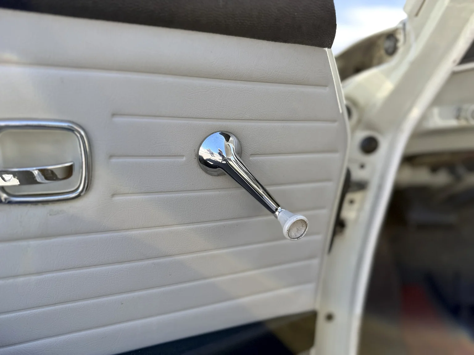 Innenraumfoto von 1965 Volkswagen 1500 Limousine 311 Notchback (8)