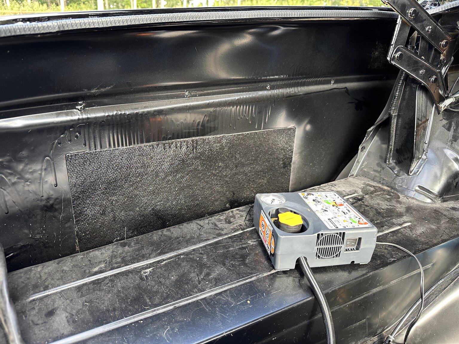 Image of 1969 Volvo 144 custom mechanics