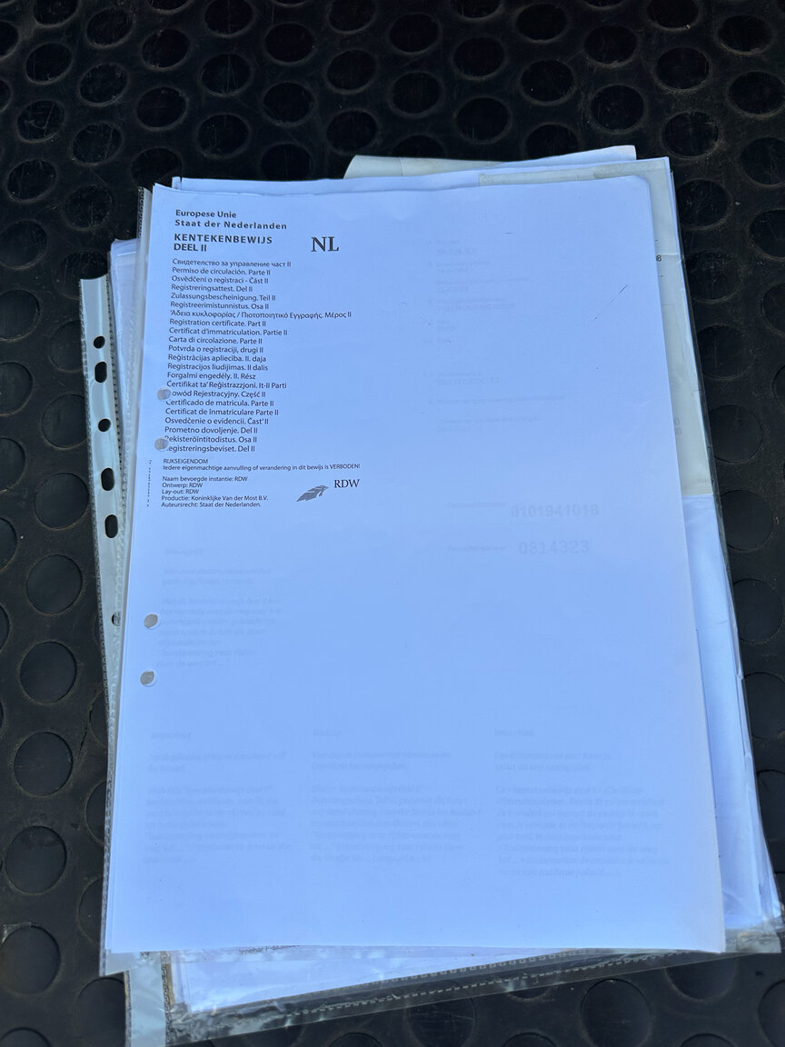 Dokumentation för 1994 BMW 520i E34