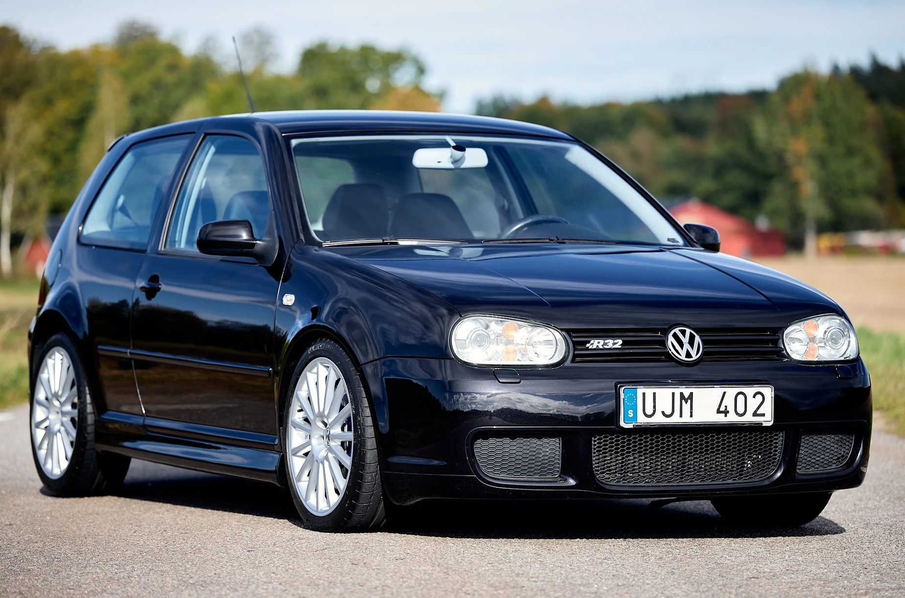 2003 Volkswagen Golf R32