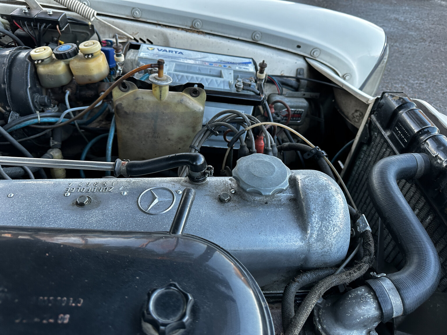 Image of 1967 Mercedes-Benz 250 S mechanics