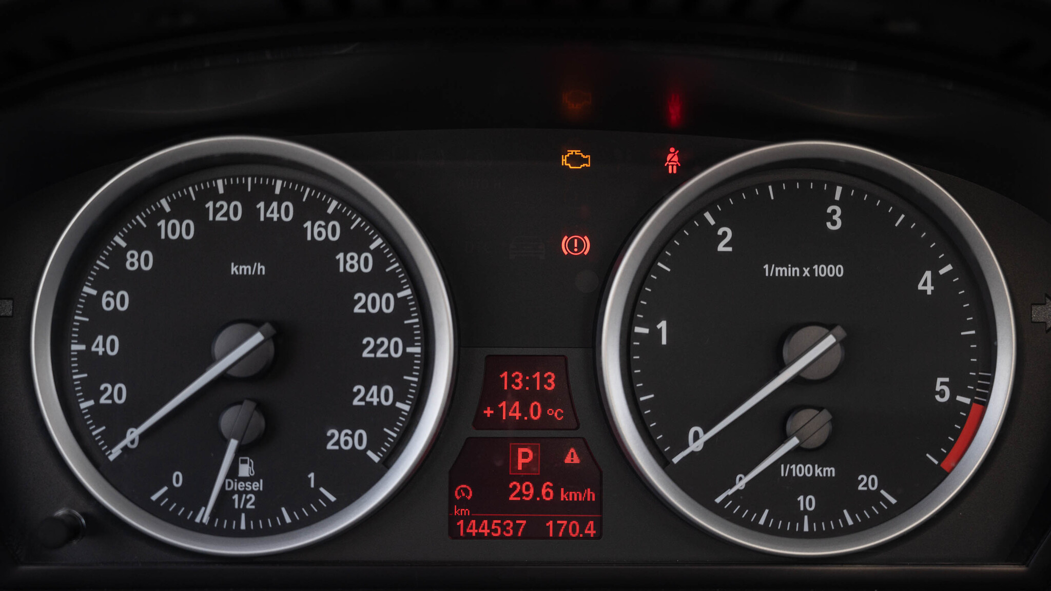 Interior image of 2008 BMW 635d  (4)