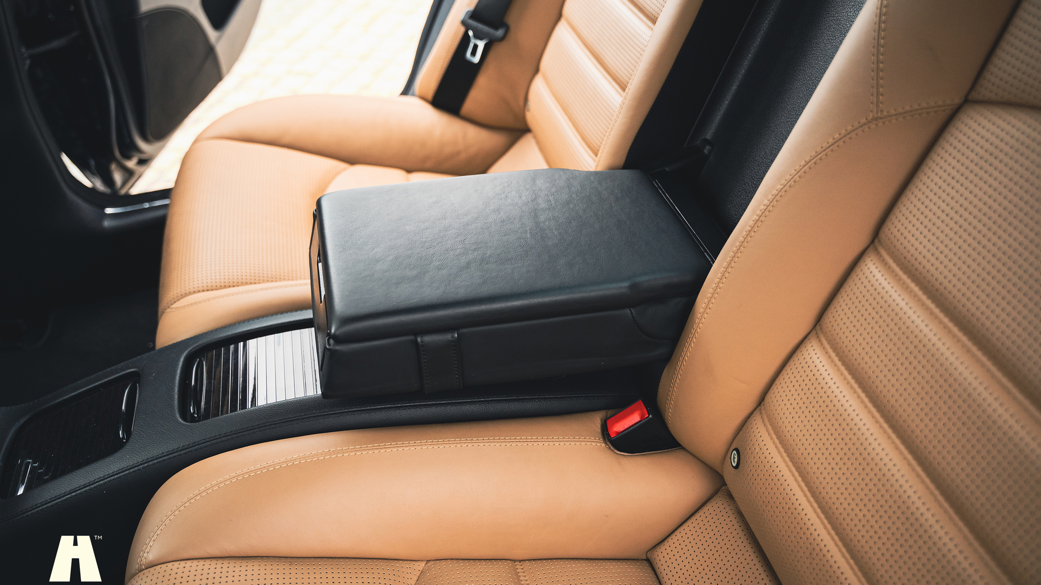 Interiörbild 2008 Mercedes-Benz CLS 63 AMG (68)