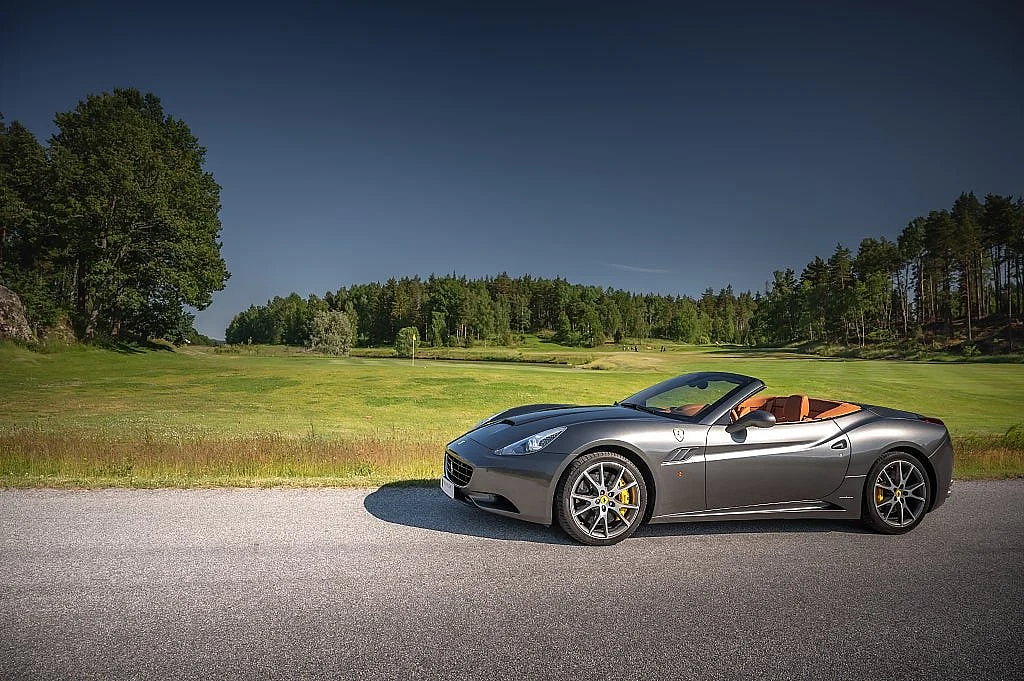 Bild von 2010 Ferrari California (3)