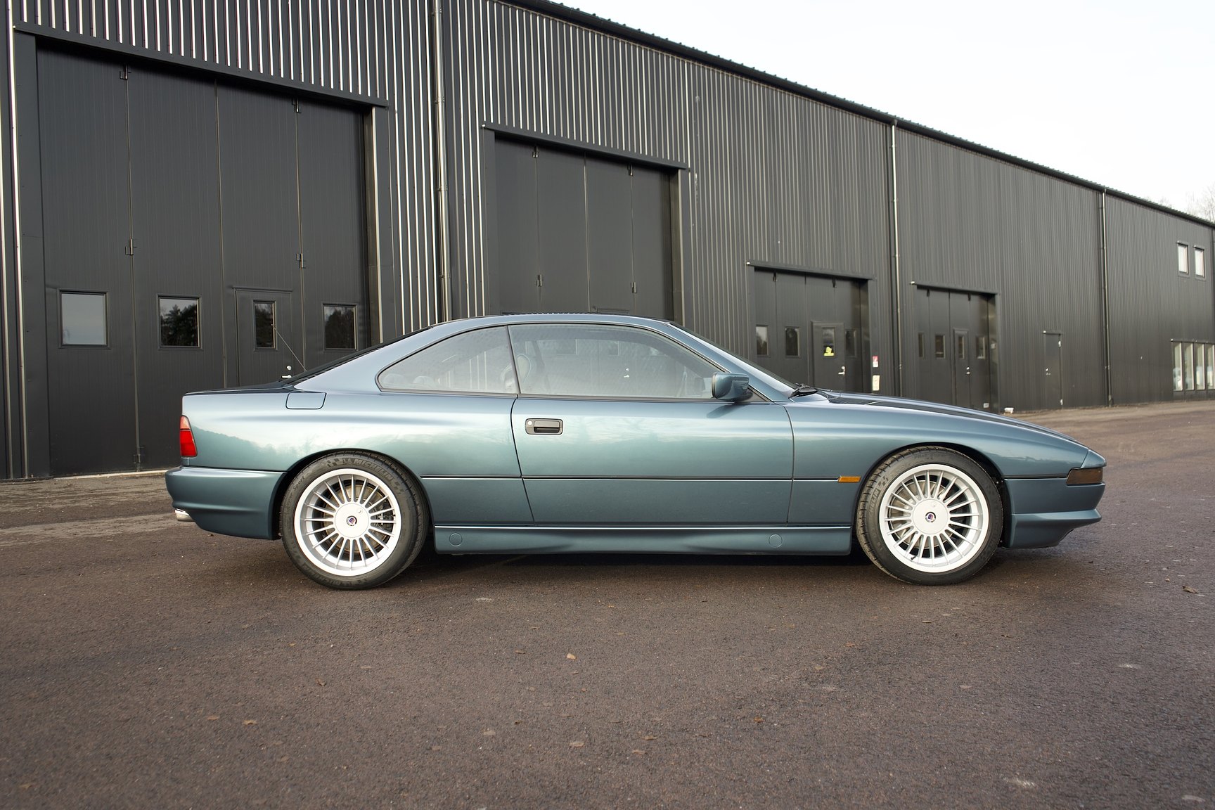 Aussenfoto 1992 BMW 850i 6-speed manual - NO RESERVE