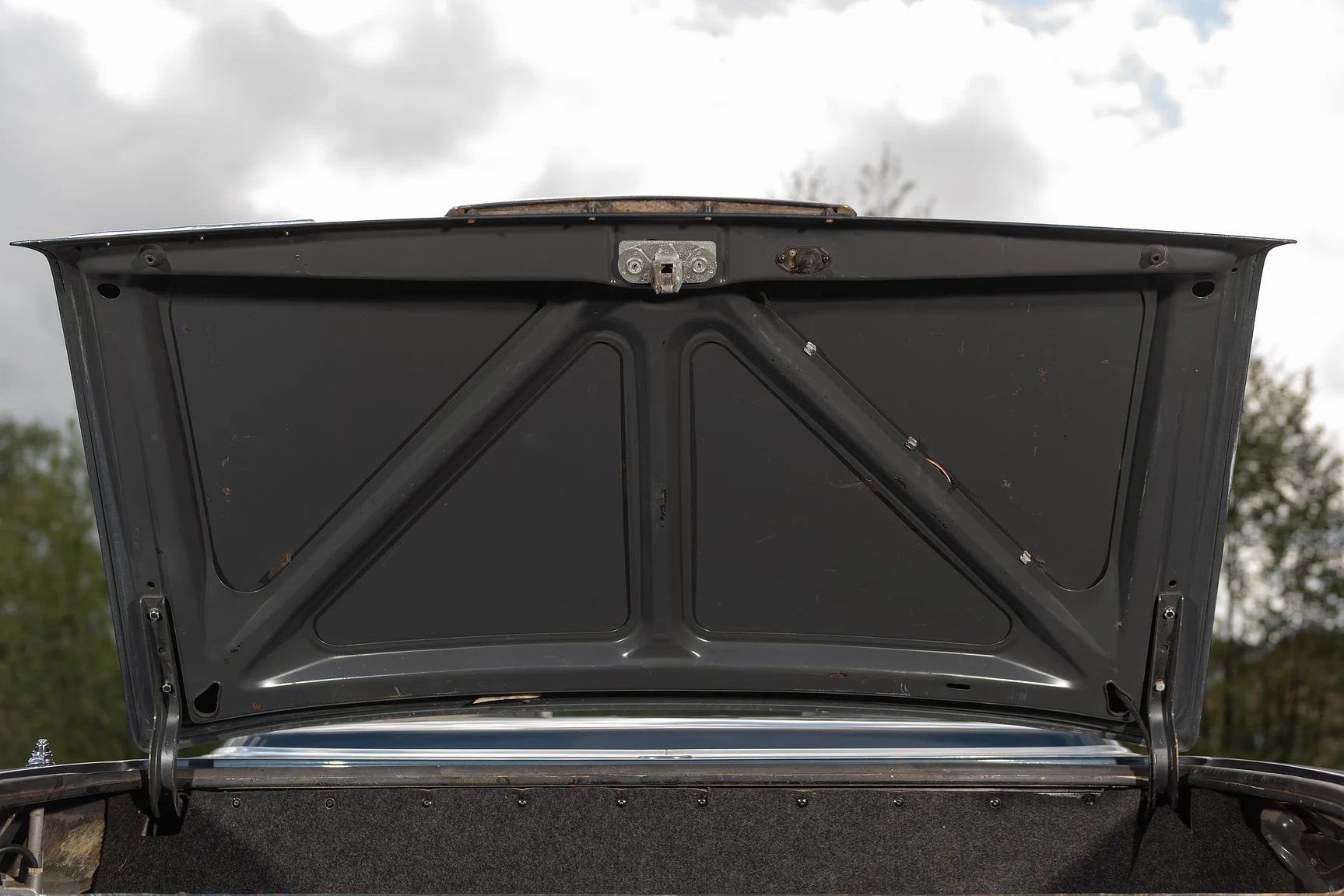 Innenraumfoto von 1975 Mercedes Benz 350 SL (23)